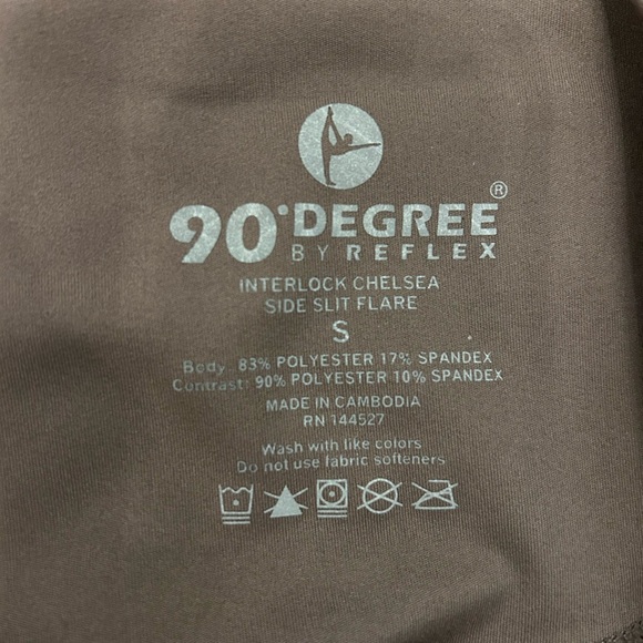 90 Degree Yoga Flare Legging Pants - Picture 2 of 2